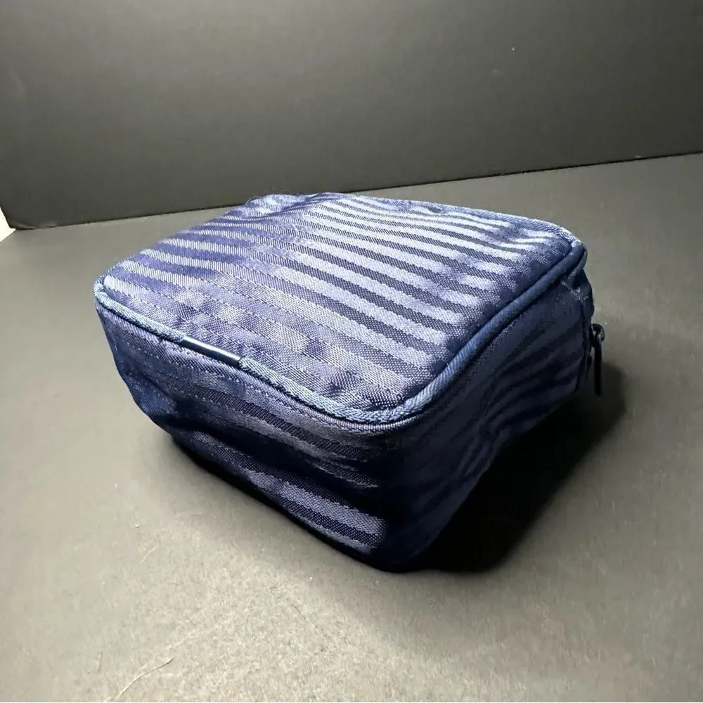 TWA Airlines Embroidered Zippered Personal Amenity Case Bag‎ Pouch - Vintage